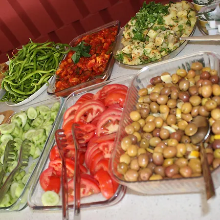 Aksoy Butik Бозджаада