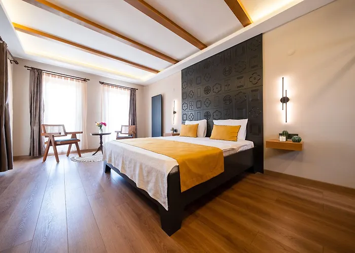 Aksoy Butik Bozcaada