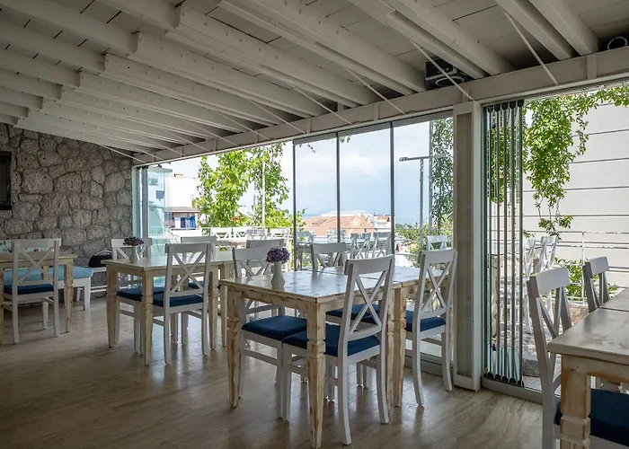 Aksoy Butik Bozcaada